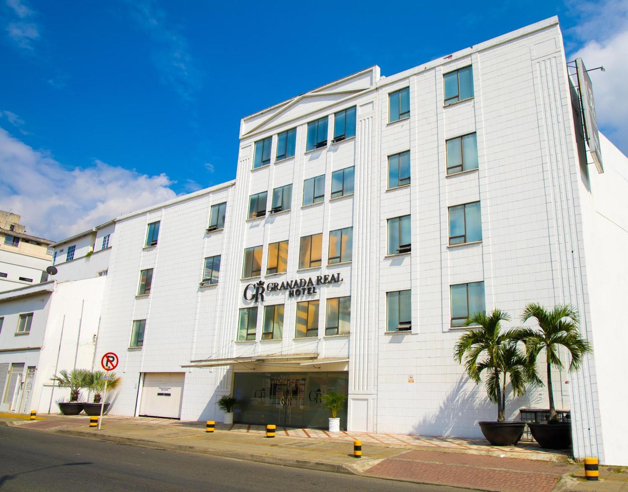 Tama Hotel Granada Real Cali Bagian luar foto